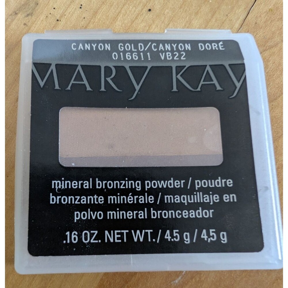 Mary Kay Mineral Bronzing Powder CANYON GOLD 016611 Discontinued